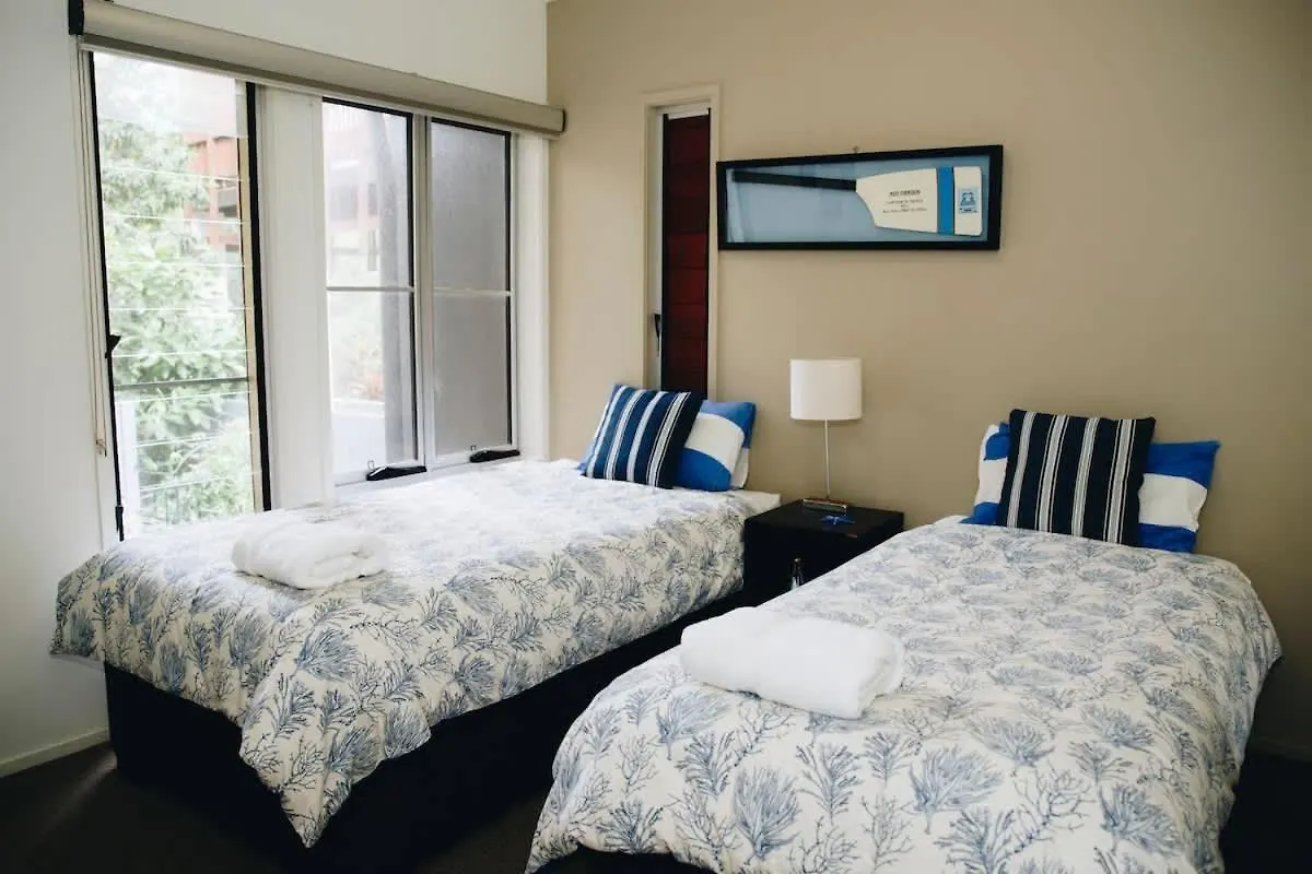 Family Beach House At Twin Waters Resort 0*,  Austrálie